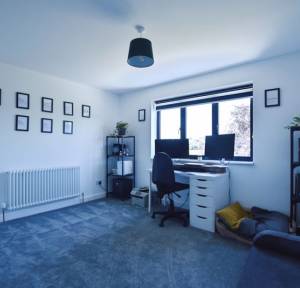 4 Bedroom House for sale in Chestnut Close, Salisbury