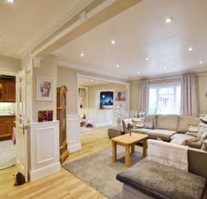 4 Bedroom House for sale in Western Way, Salisbury