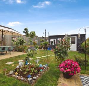 4 Bedroom House for sale in Western Way, Salisbury