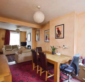 4 Bedroom House for sale in Hamilton Road, Salisbury