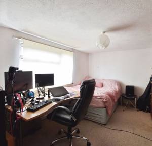 4 Bedroom House for sale in Hamilton Road, Salisbury