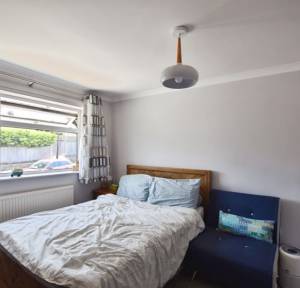 3 Bedroom House for sale in Cheshire Close, Salisbury