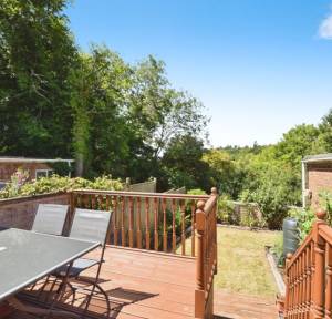 3 Bedroom House for sale in Cheshire Close, Salisbury