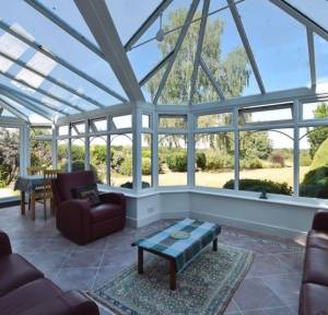 4 Bedroom House for sale in Chapel Hill, Salisbury