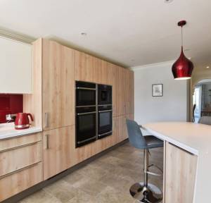 4 Bedroom House for sale in Chapel Hill, Salisbury