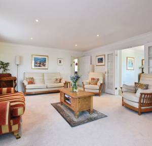 4 Bedroom House for sale in Chapel Hill, Salisbury