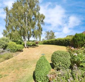 4 Bedroom House for sale in Chapel Hill, Salisbury