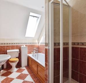 4 Bedroom House for sale in Chapel Hill, Salisbury