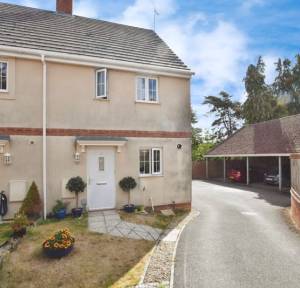 3 Bedroom House for sale in Collingwood Close, Salisbury