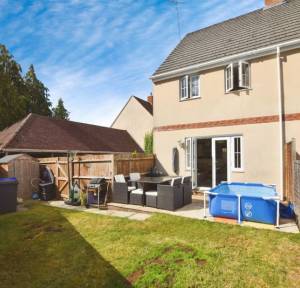 3 Bedroom House for sale in Collingwood Close, Salisbury
