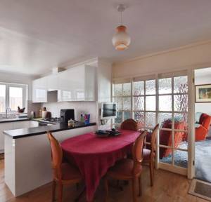 2 Bedroom Bungalow for sale in Little Woodfalls Drive, Salisbury
