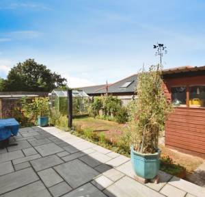 2 Bedroom Bungalow for sale in Little Woodfalls Drive, Salisbury