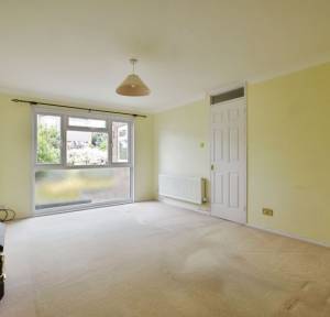 3 Bedroom House for sale in Canbury Close, Salisbury