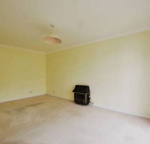 3 Bedroom House for sale in Canbury Close, Salisbury