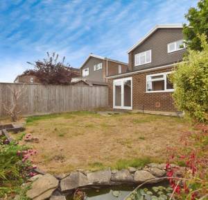 3 Bedroom House for sale in Canbury Close, Salisbury