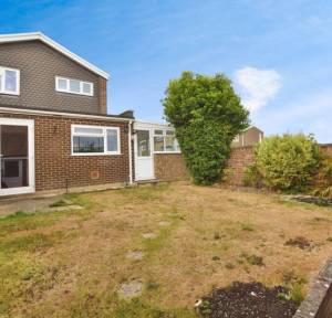 3 Bedroom House for sale in Canbury Close, Salisbury