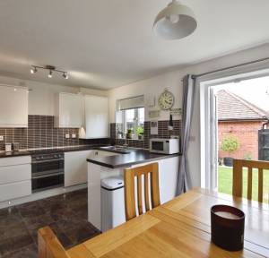 3 Bedroom House for sale in Woodbury Rise, Salisbury