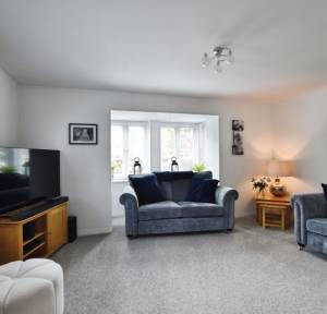 3 Bedroom House for sale in Woodbury Rise, Salisbury