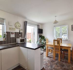 3 Bedroom House for sale in Woodbury Rise, Salisbury