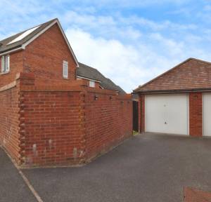 3 Bedroom House for sale in Woodbury Rise, Salisbury