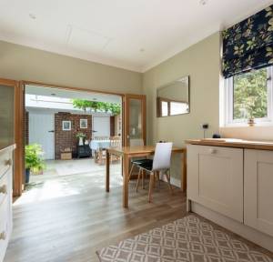 5 Bedroom House for sale in Forest Road, Fordingbridge