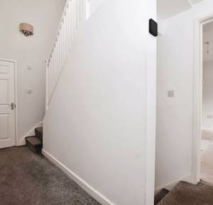 2 Bedroom Flat for sale in Sloane Court, Salisbury