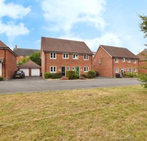 3 Bedroom House for sale in Woodbury Lane, Salisbury