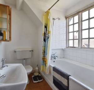 6 Bedroom House for sale in Fowlers Road, Salisbury