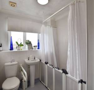 3 Bedroom House for sale in Woodbury Gardens, Salisbury