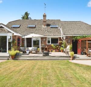6 Bedroom House for sale in Vicarage Road, Salisbury
