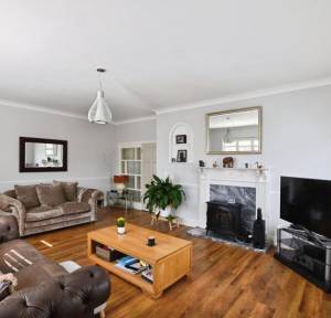 4 Bedroom House for sale in Dorset Road, Salisbury