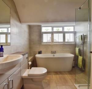 4 Bedroom House for sale in Dorset Road, Salisbury