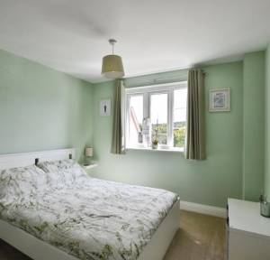 3 Bedroom House for sale in Pembroke Fields, Salisbury