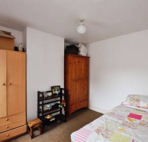 3 Bedroom House for sale in Cherry Orchard Lane, Salisbury