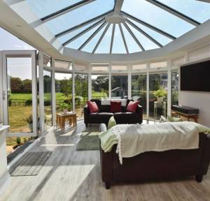 4 Bedroom House for sale in Southampton Road, Salisbury