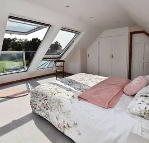4 Bedroom House for sale in Southampton Road, Salisbury