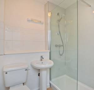 2 Bedroom House for sale in Lindford Road, Salisbury