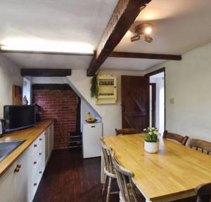3 Bedroom House for sale in Main Road, Salisbury