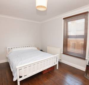 2 Bedroom House for sale in Nursery Road, Salisbury