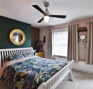 4 Bedroom House for sale in The Greencroft, Salisbury