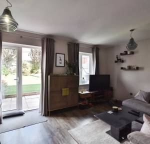 4 Bedroom House for sale in Sherbourne Drive, Salisbury