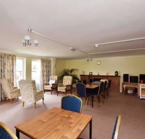 1 Bedroom Retirement for sale in Wilton Road, Salisbury