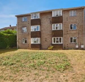 1 Bedroom Flat for sale in Elm Grove, Salisbury
