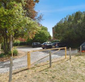 1 Bedroom Flat for sale in Elm Grove, Salisbury
