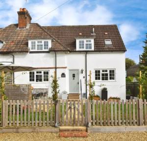 3 Bedroom House for sale in Livery Road, Salisbury