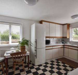 3 Bedroom Bungalow for sale in The Street, Salisbury
