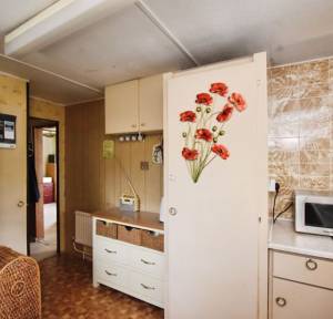 2 Bedroom Bungalow for sale in Heath Farm Park, Salisbury
