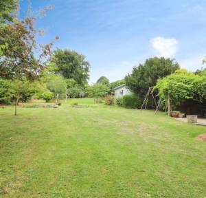 3 Bedroom House for sale in Blandford Road, Salisbury