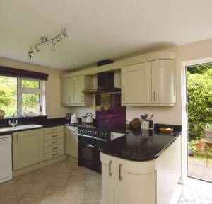3 Bedroom Bungalow for sale in Mount Pleasant, Salisbury