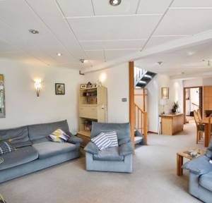 4 Bedroom House for sale in Downton Road, Salisbury